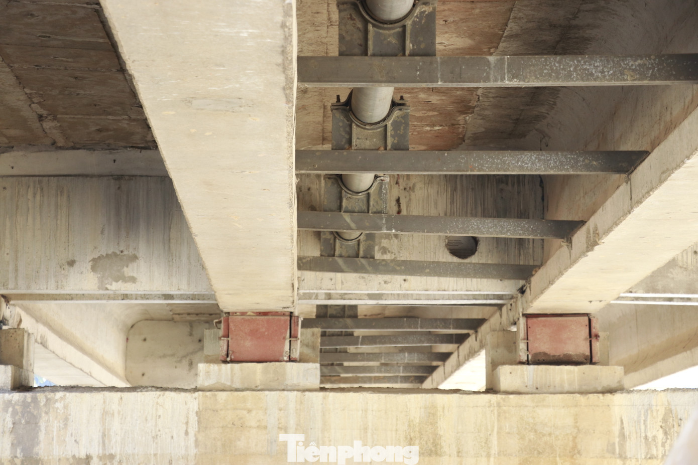 Ngoài việc kiểm tra, sửa chữa trụ T5, theo lãnh đạo Sở Giao thông Vận tải tỉnh Yên Bái, sở sẽ tiến hành kiểm tra, rà soát toàn bộ các vị trí cầu để phát hiện các điểm xung yếu. Nguyên nhân do lũ trên sông còn diễn biến phức tạp, tiềm ẩn nhiều nguy cơ ảnh hưởng đến kết cấu hạ tầng giao thông đường bộ.