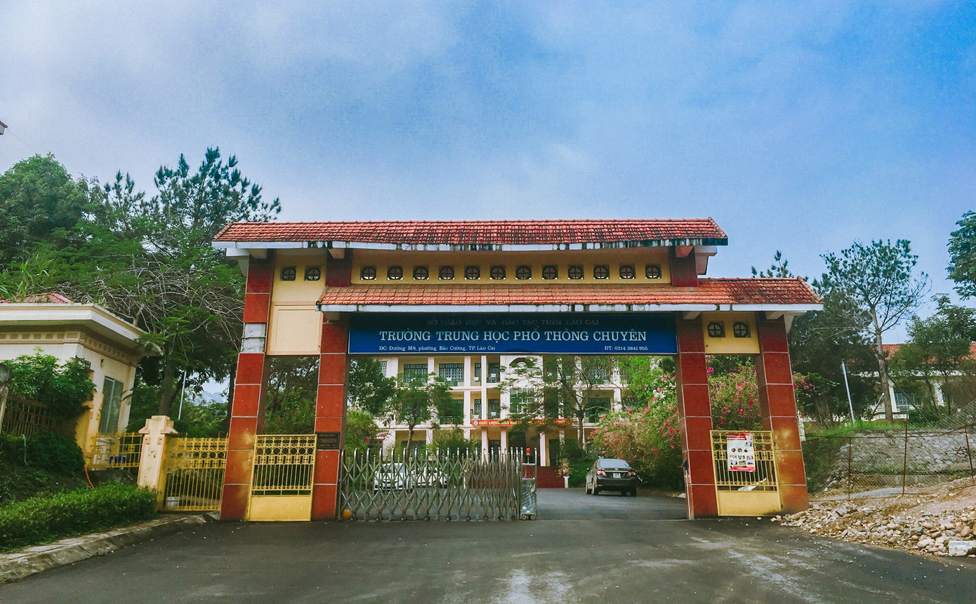 Em học sinh M đang được điều trị tại Bệnh viện Việt Đức - Hà Nội. Em học sinh M đang được điều trị tại Bệnh viện Việt Đức - Hà Nội.