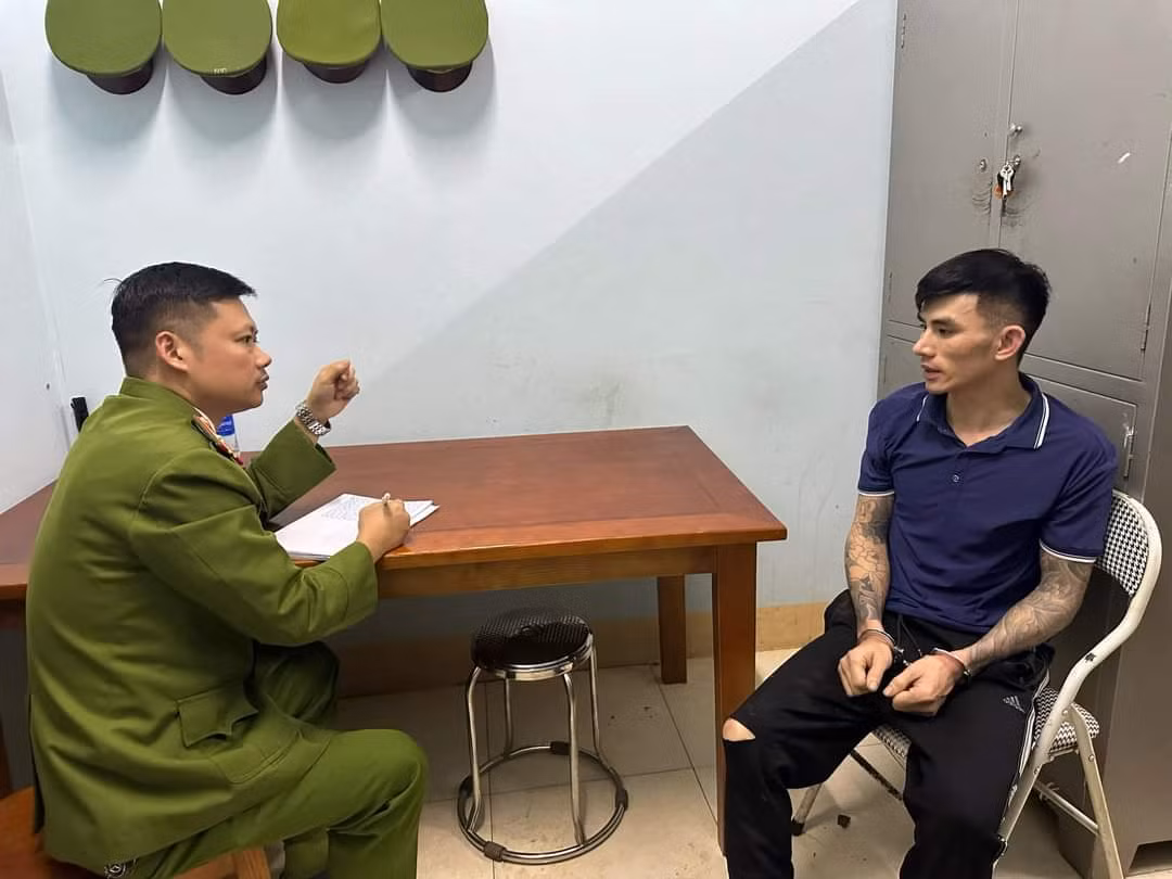 Đối tượng tại cơ quan Công an. Ảnh CACC.
