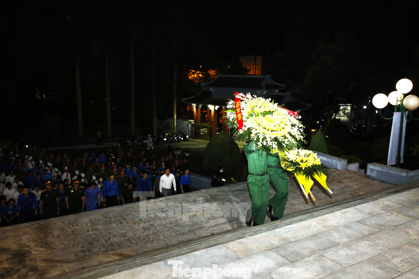 Trong dòng chảy chung của lịch sử, thanh niên Yên Bái đã đóng góp hàng chục ngàn ngày công phục vụ chiến dịch Điện Biên Phủ, gần 25.000 thanh niên lên đường chi viện cho chiến trường Miền Nam, 5.846 người con mảnh đất Yên Bái đã hy sinh trong các cuộc kháng chiến. Trong dòng chảy chung của lịch sử, thanh niên Yên Bái đã đóng góp hàng chục ngàn ngày công phục vụ chiến dịch Điện Biên Phủ, gần 25.000 thanh niên lên đường chi viện cho chiến trường Miền Nam, 5.846 người con mảnh đất Yên Bái đã hy sinh trong các cuộc kháng chiến.