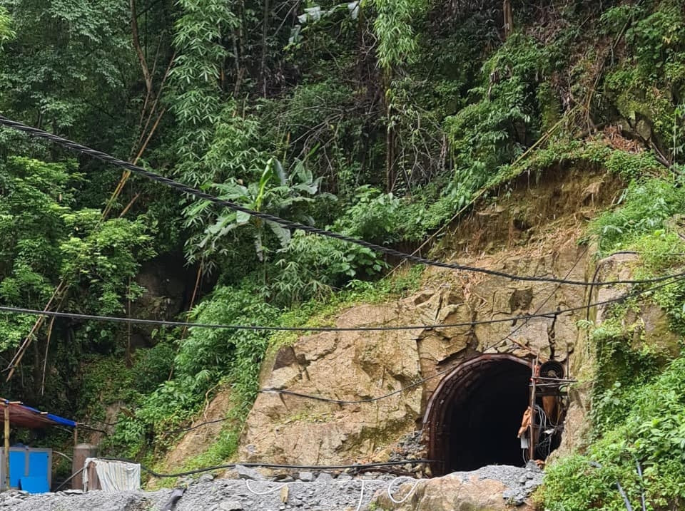 Khu vực thi công thủy điện Nậm Cấu. Khu vực thi công thủy điện Nậm Cấu.