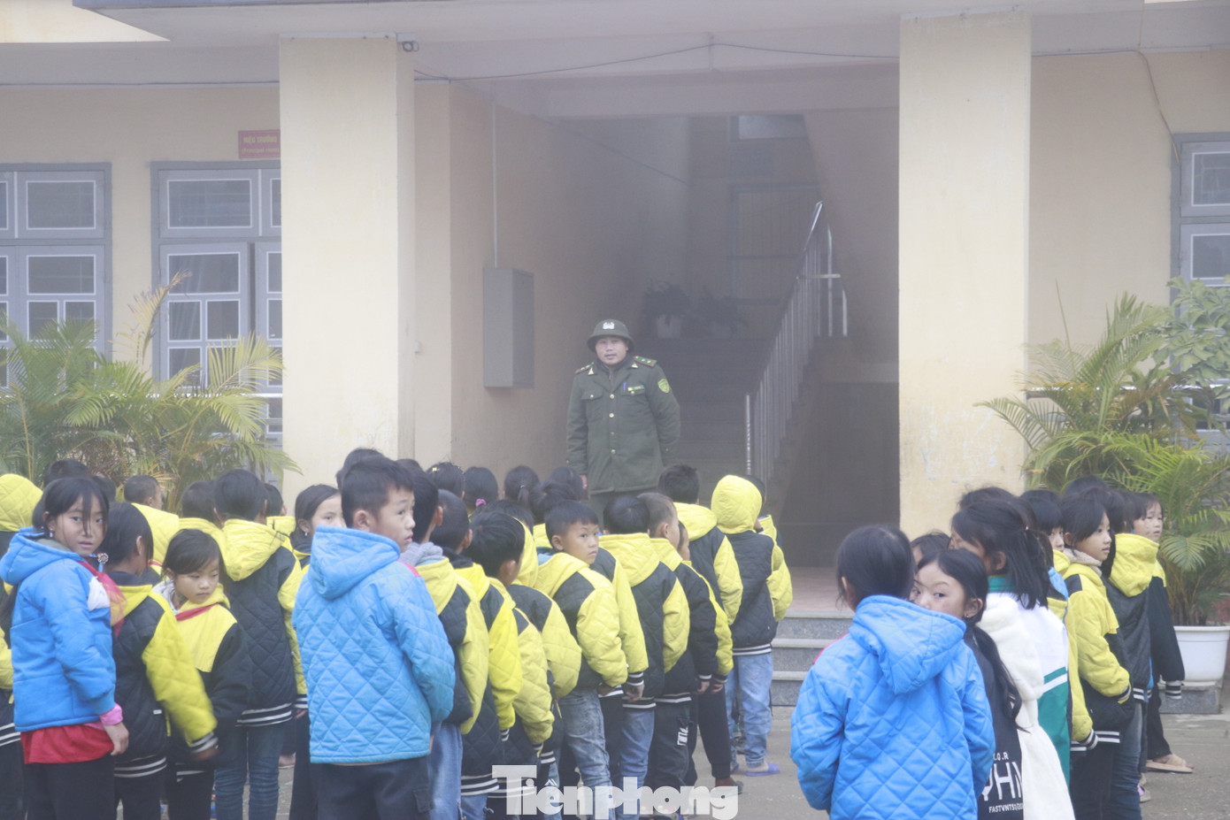 Công tác tuyên truyền, phổ biến kiến thức về rừng, tầm quan trọng của bảo vệ rừng đang được các ngành chức năng tiến hành.