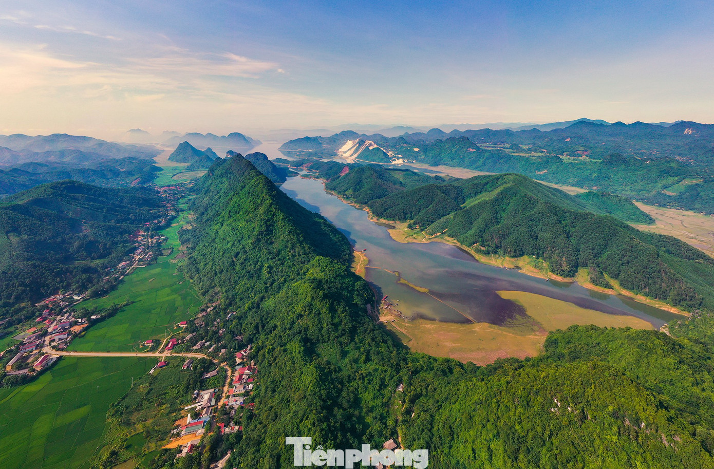 Quy hoạch xác định đây là Khu du lịch quốc gia trọng tâm của vùng trung du và miền núi Bắc Bộ với sản phẩm du lịch đặc trưng gắn với giá trị văn hóa dân tộc và hệ sinh thái hồ Thác Bà; là một trong những khu du lịch quốc gia có thương hiệu, gắn với các loại hình du lịch sinh thái, nghỉ dưỡng, hội nghị, hội thảo, lịch sử, văn hóa, tham quan, nghiên cứu.