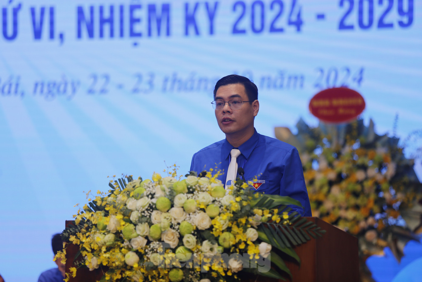 Tiếp đó, anh Hà Đức Hải - Bí thư Tỉnh Đoàn Yên Bái, Chủ tịch Hội LHTN Việt Nam tỉnh Yên Bái khóa VI phát biểu khai mạc phiên trọng thể, báo cáo kết quả hiệp thương nhân sự tại phiên thứ nhất trước Đại hội.