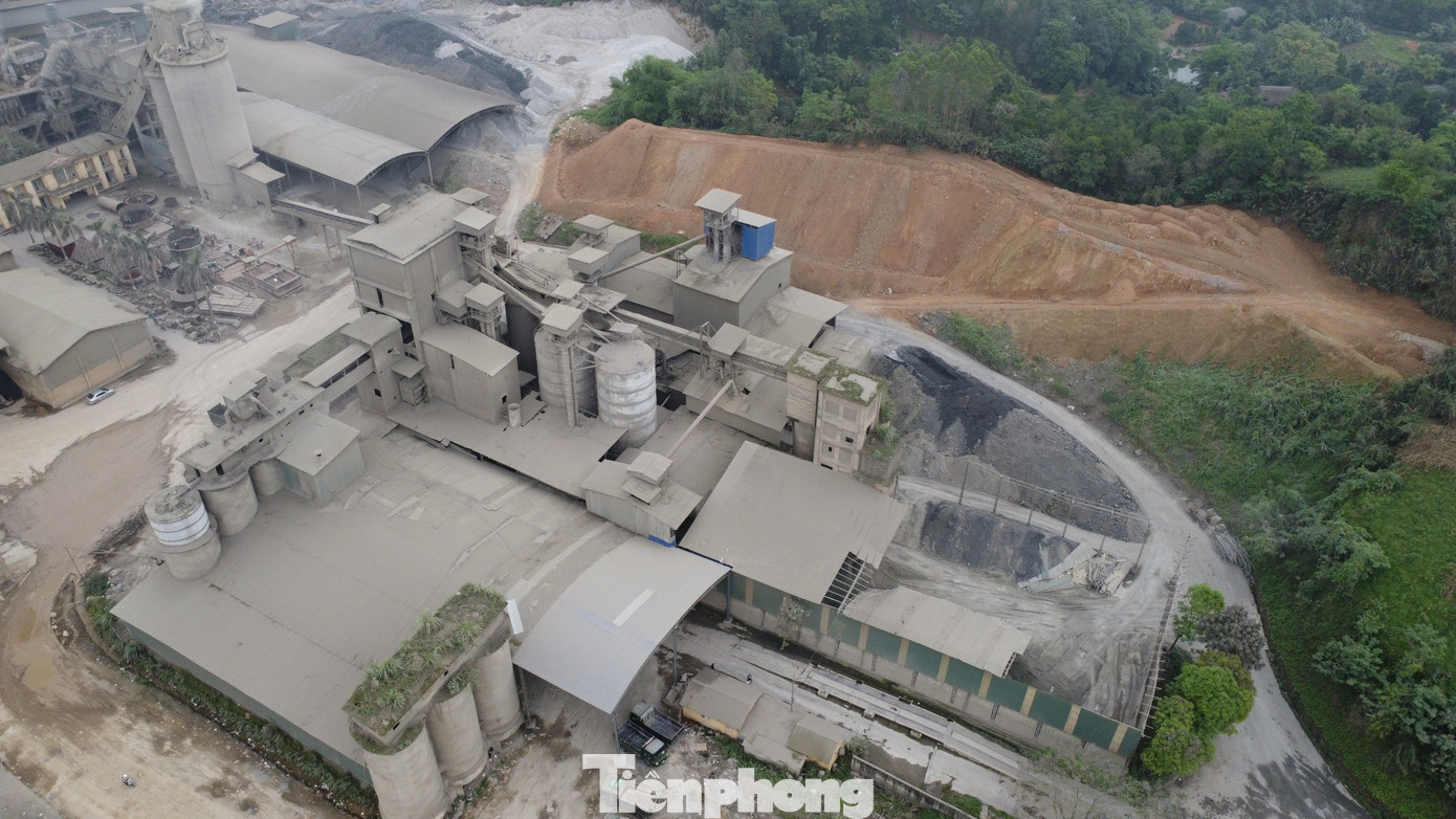 Các cơ quan ban ngành đang tiến hành thăm hỏi, động viên các gia đình nạn nhân bị tai nạn.