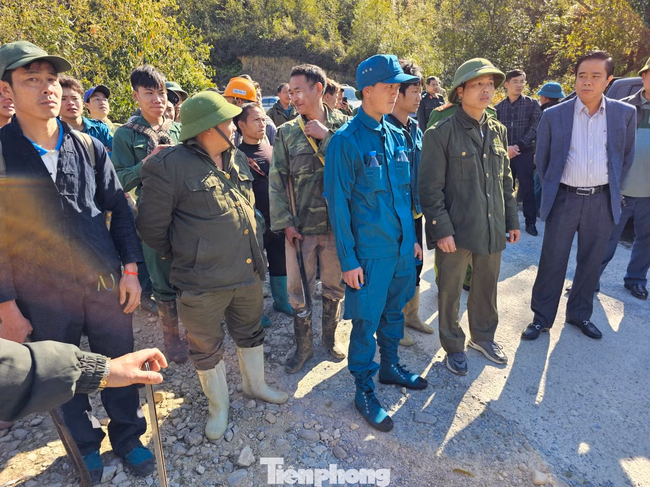Bí thư Thị ủy Sa Pa căn dặn lực lượng tăng cường cần tuyệt đối đảm bảo an toàn.