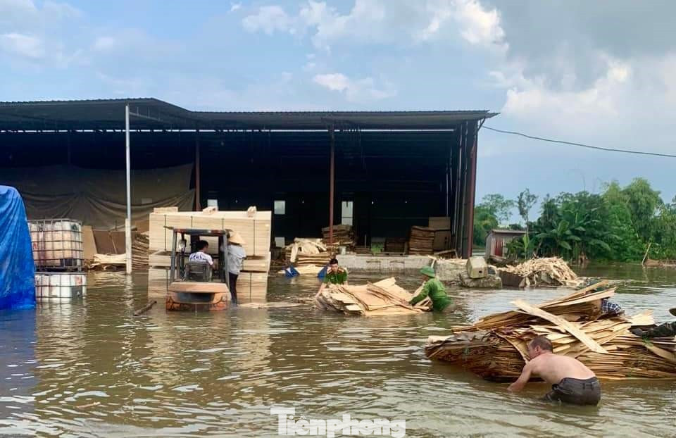 Ngập úng gây thiệt hại 47 ha lúa và hoa màu, 400 con gia cầm bị chết, ngập 5 ao cá. Nhiều vị trí dọc theo sông Chảy bị sạt lở, chủ yếu đất ven sông. Đến thời điểm hiện tại không có thiệt hại về người. Ước tính thiệt hại khoảng 470 triệu đồng.