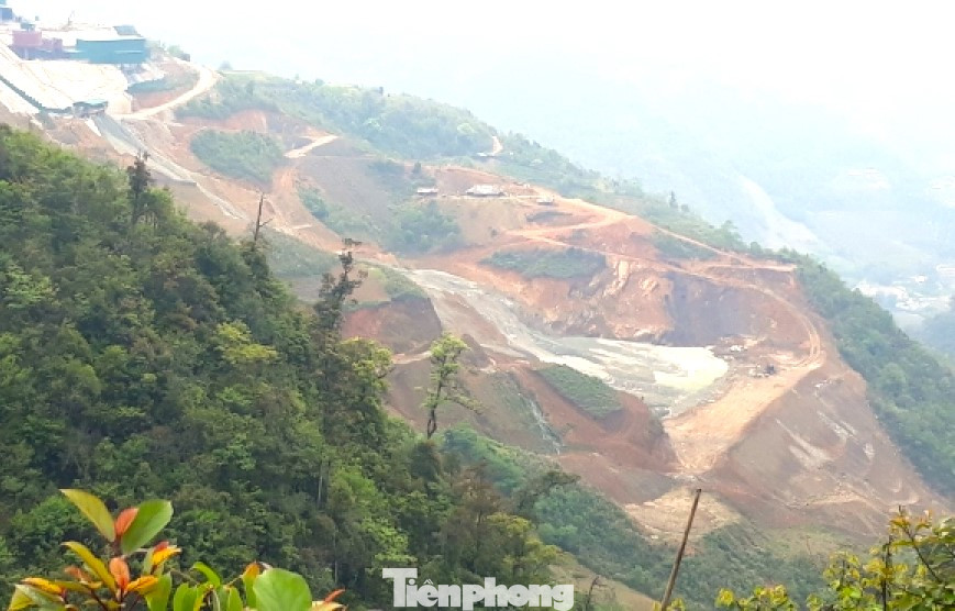 Khu vực hồ chứa bùn thải mới xây dựng của nhà máy. Khu vực hồ chứa bùn thải mới xây dựng của nhà máy.