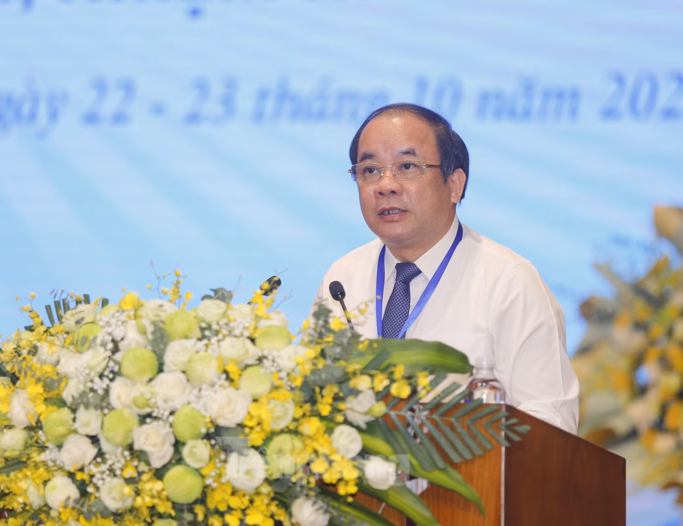 Phó Bí thư Tỉnh ủy Yên Bái Tạ Văn Long phát biểu tại Đại hội.