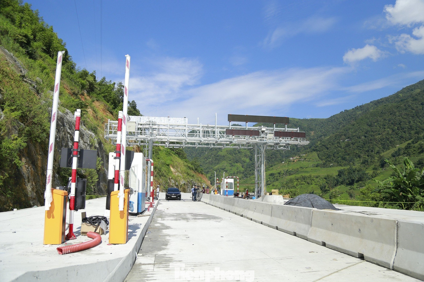 Trạm thu phí BOT Lào Cai - Sa Pa bắt đầu hoạt động ngày 16/1/2024.