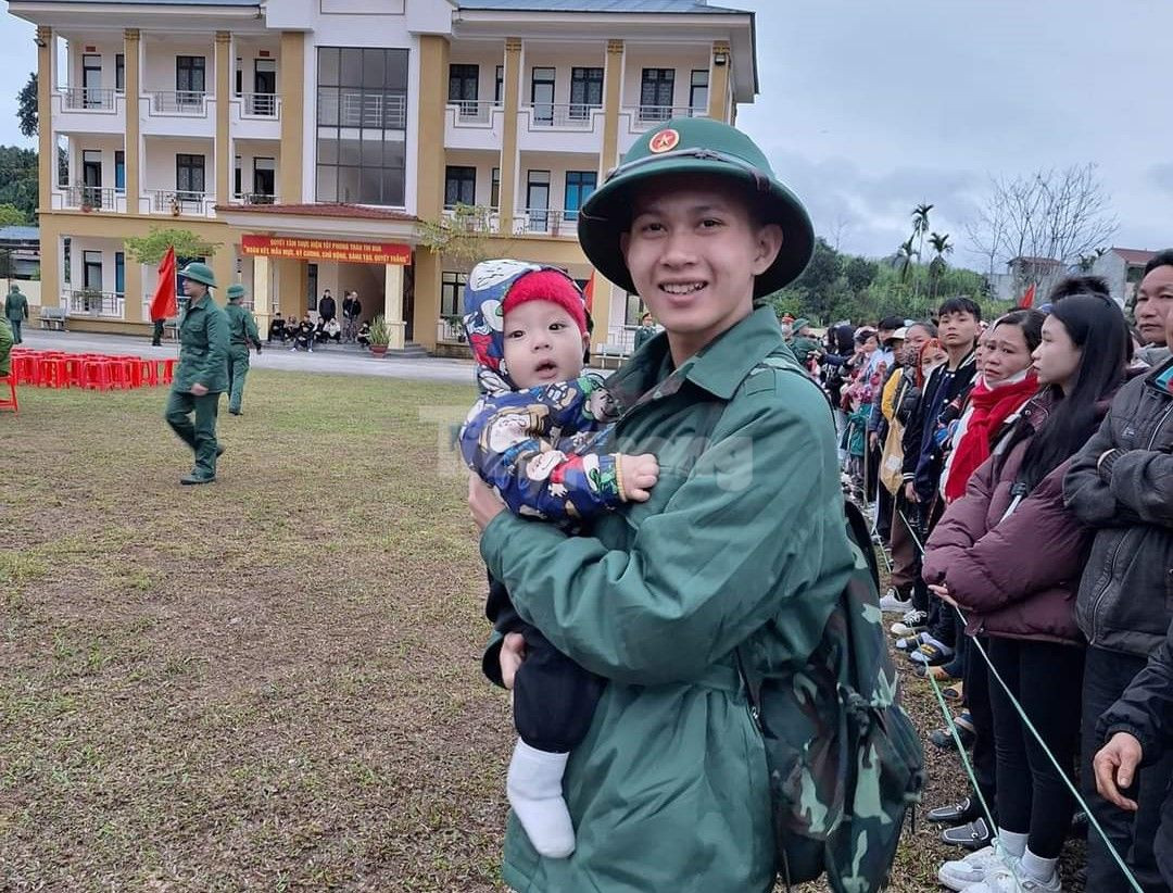 Tại toàn tỉnh, có 259 (chiếm gần 25%) tân binh là đảng viên; 20 tân binh có trình độ đại học và cao đẳng; 579 tân binh có trình độ THPT, còn lại là trình độ THCS… Ngoài ra, hàng trăm công dân các huyện, thị viết đơn tình nguyện lên đường nhập ngũ.