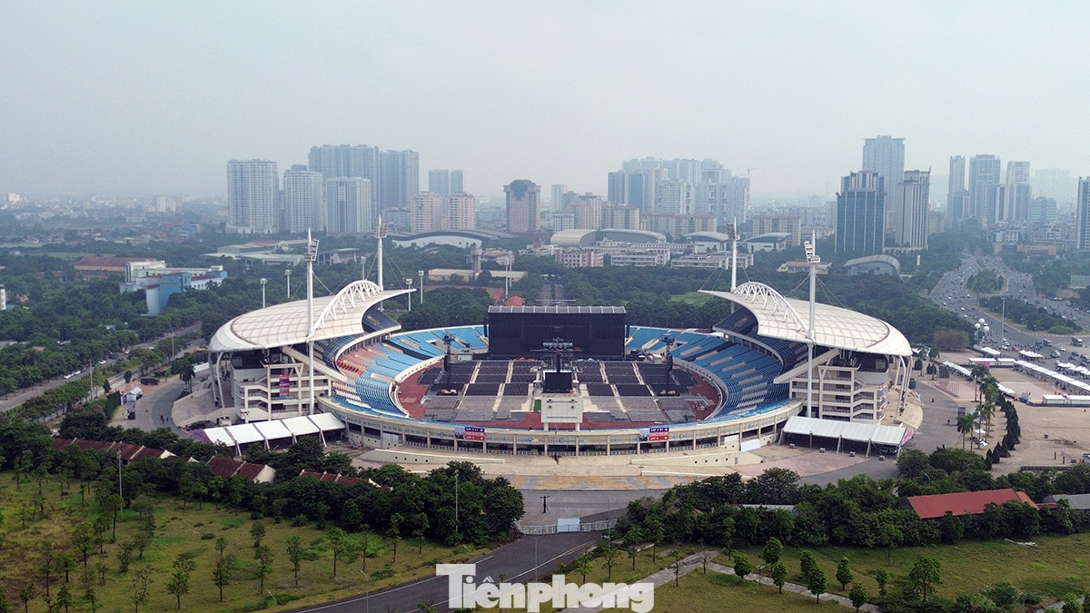 Vào thời điểm khoảng hơn 23h ngày 28/7, nhóm nhạc đình đám BlackPink đã đến Hà Nội.