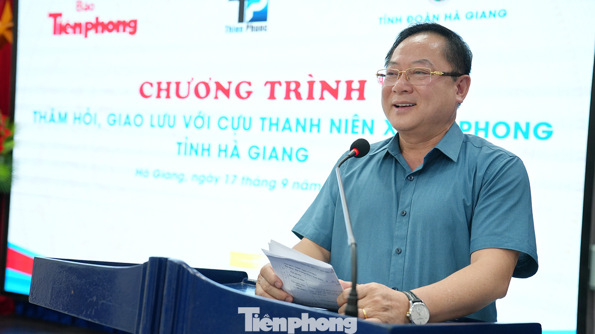 Tại buổi giao lưu, nhà báo Lê Xuân Sơn, Tổng Biên tập báo Tiền Phong cho biết, cựu Thanh niên xung phong là lực lượng rất đặc biệt, đặc thù của Việt Nam, do Bác Hồ trực tiếp chỉ đạo thành lập. Ước tính, cả nước có 600.000 lượt TNXP khắp các chiến trường, trên các công trường xây dựng, khu vực khó khăn, gian khổ, để lại những trang sử rất hào hùng như Ngã ba Đồng Lộc, Truông Bồn, Hang Tám Cô, Đường 20 Quyết thắng...