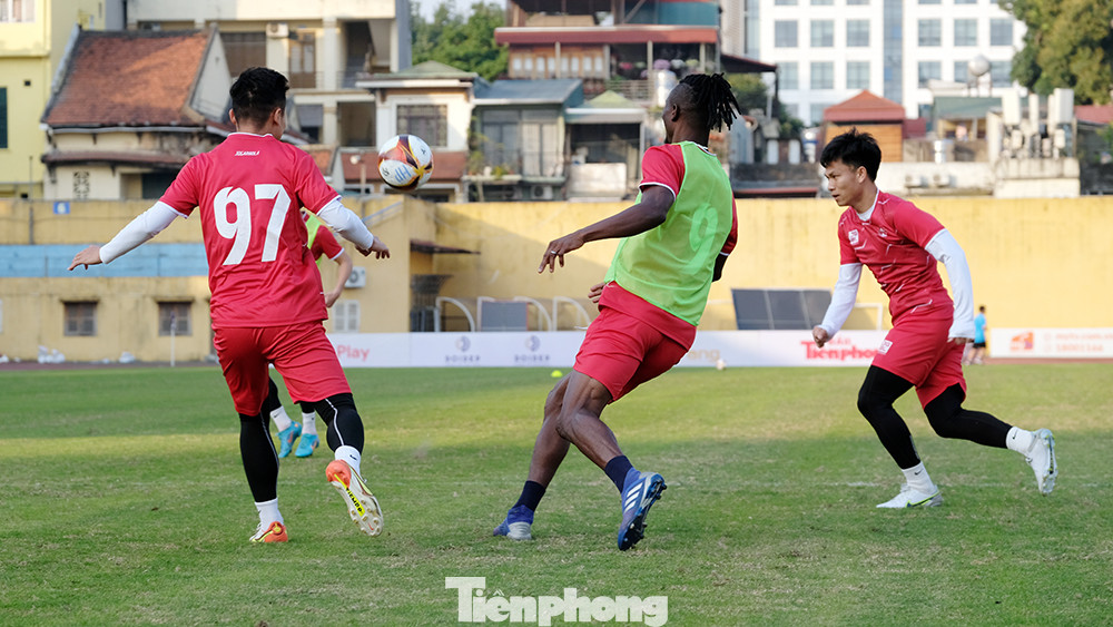 Các ngoại binh hòa nhập khá tốt với đội bóng mới, hứa hẹn sẽ là những sự tăng cường chất lượng.