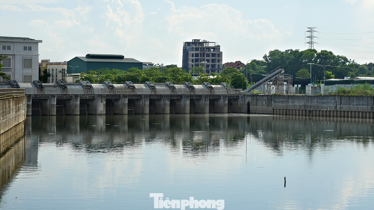 Đến hết năm 2022 sẽ thực hiện xong 100% giải phóng mặt bằng để đầu năm 2023 tiếp tục triển khai thực hiện dự án. Chủ đầu tư cam kết muộn nhất 6 tháng sau khi có mặt bằng sẽ hoàn thành dự án. Đến hết năm 2022 sẽ thực hiện xong 100% giải phóng mặt bằng để đầu năm 2023 tiếp tục triển khai thực hiện dự án. Chủ đầu tư cam kết muộn nhất 6 tháng sau khi có mặt bằng sẽ hoàn thành dự án.