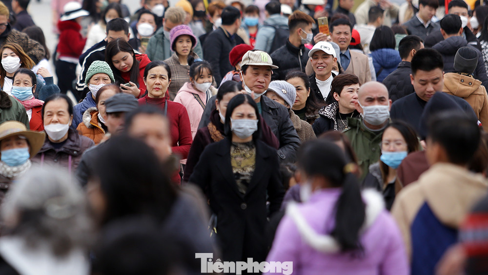 Khu du lịch tâm linh có tổng diện tích gần 5.000ha, gồm hồ nước rộng 1.000ha, núi rừng tự nhiên 3.000ha, các thung lũng 1.000ha.