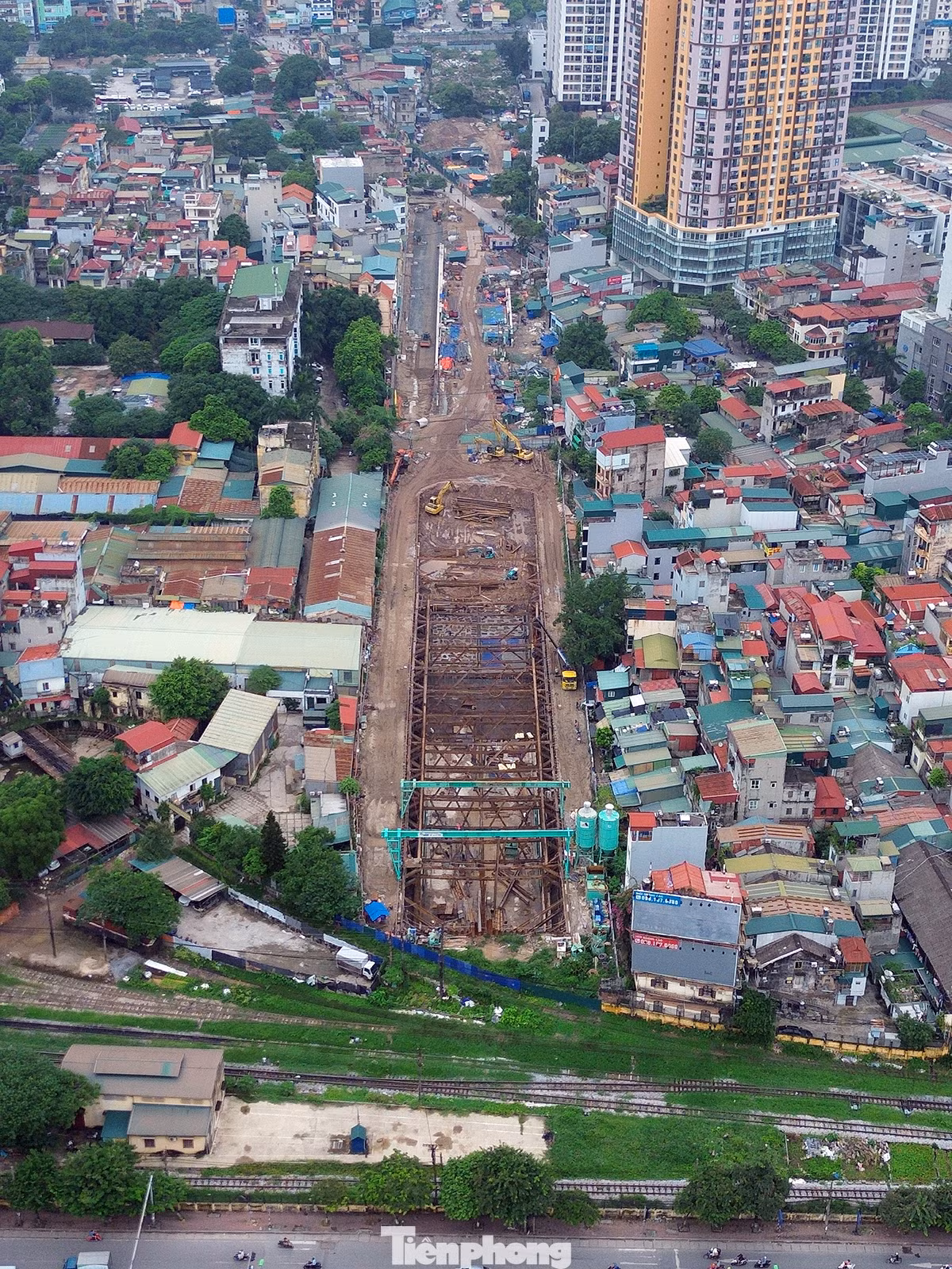 Chính quyền TP. Hà Nội yêu cầu quản lý, thực hiện dự án theo đúng quy định của Nhà nước, triển khai thi công đúng tiến độ và đảm bảo chất lượng, đạt yêu cầu về kỹ thuật, chất lượng.