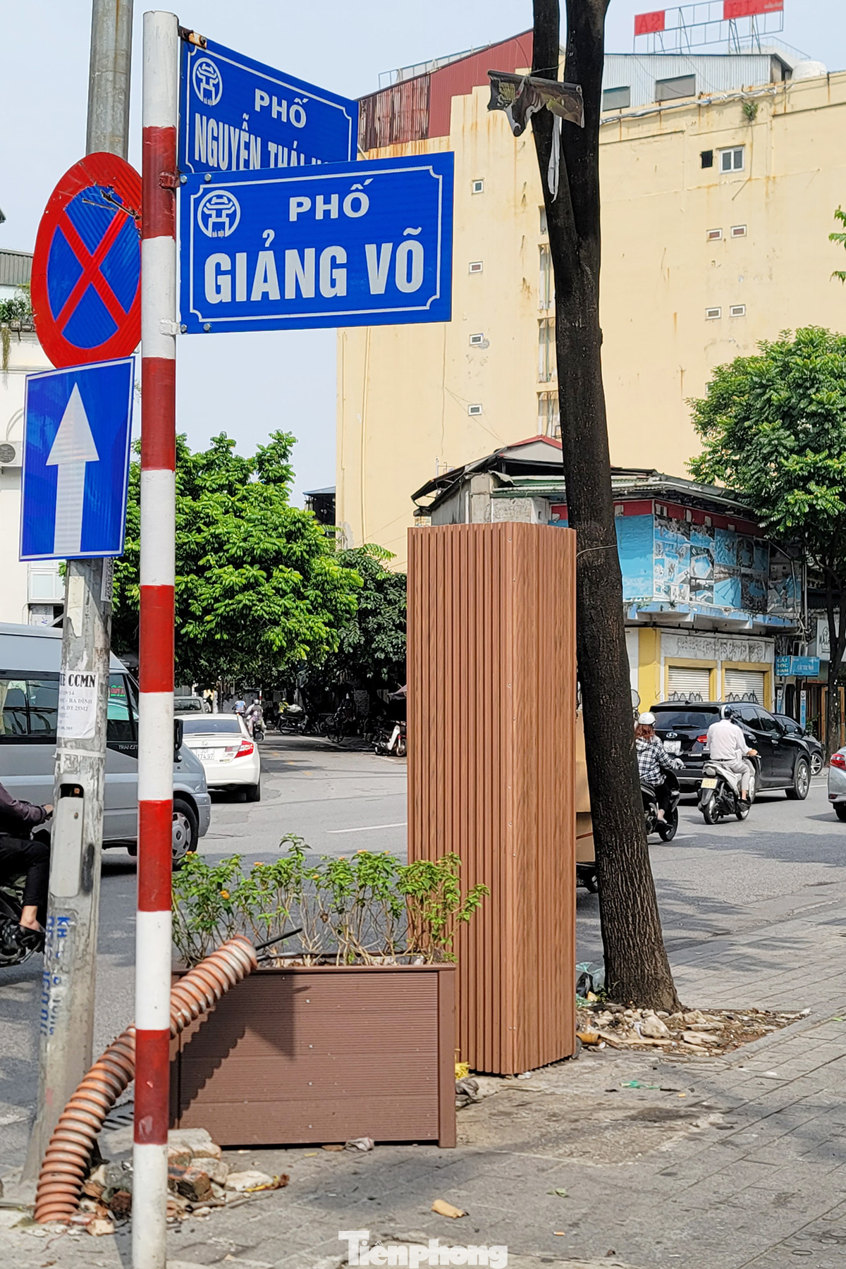 Công trình thí điểm này được bắt đầu từ Nguyễn Thái Học giao với Giảng Võ kéo dài đến điểm giao cắt với Lê Duẩn.