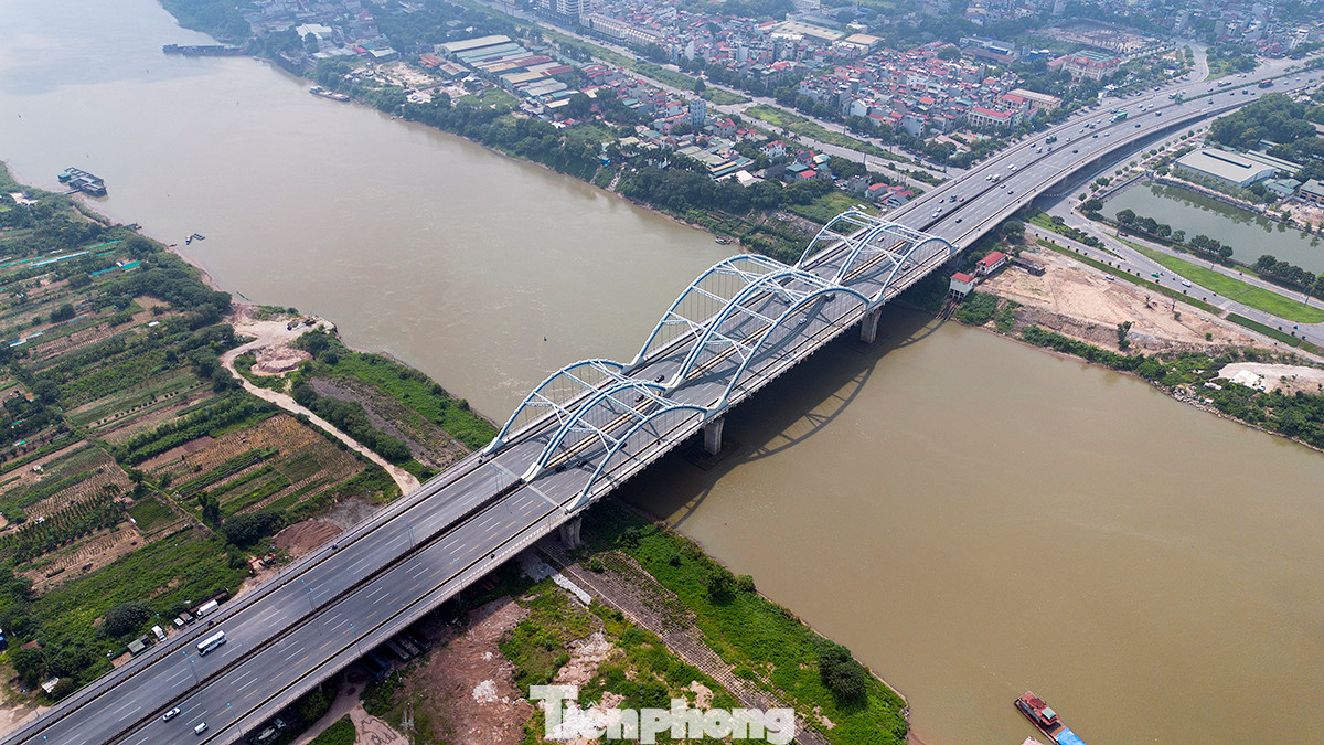 Công trình này là hạng mục quan trọng nhất thuộc dự án Đường 5 kéo dài, là một trong 37 công trình trọng điểm của Hà Nội giai đoạn 2011-2015.