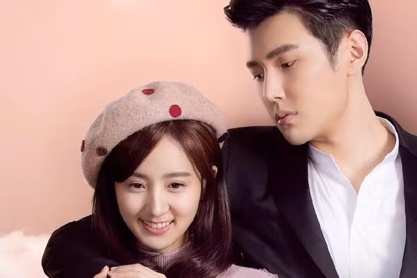 Tự tin là gốc rễ của tình yêu và tình yêu của những người tự tin sẽ theo đó lớn mạnh. Những người không tự tin thường thiếu khả năng yêu, và khi tình yêu ở trước mặt, bạn có thể không đủ can đảm để có được nó. Tự tin là gốc rễ của tình yêu và tình yêu của những người tự tin sẽ theo đó lớn mạnh. Những người không tự tin thường thiếu khả năng yêu, và khi tình yêu ở trước mặt, bạn có thể không đủ can đảm để có được nó.