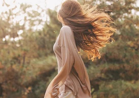 Những vết sẹo trong quá khứ cuối cùng sẽ trở thành huy chương của bạn, tỏa sáng rực rỡ trong những ngày sắp tới.