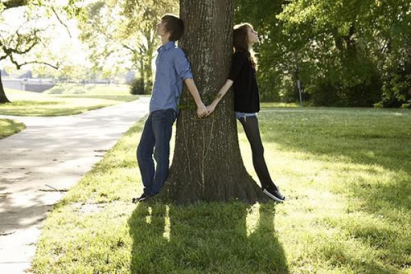 Yêu một người rất nhiều, nhưng bạn sẽ không đánh mất mình vì yêu người kia. Mối quan hệ dù thân thiết đến đâu cũng để lại thời gian và không gian cho riêng mình. Loại tình yêu này là đích đến cuối cùng của những người thực sự biết cách yêu bản thân. Yêu một người rất nhiều, nhưng bạn sẽ không đánh mất mình vì yêu người kia. Mối quan hệ dù thân thiết đến đâu cũng để lại thời gian và không gian cho riêng mình. Loại tình yêu này là đích đến cuối cùng của những người thực sự biết cách yêu bản thân.