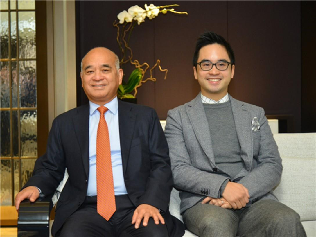 Trịnh Trí Cương và ông nội Trịnh Dụ Đồng.