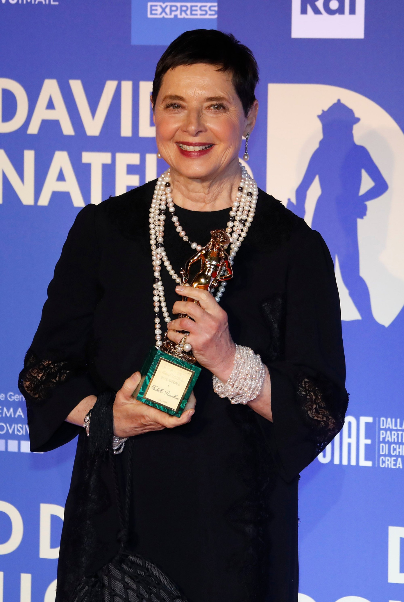 Isabella Rossellini là con của nam diễn viên Ingrid Bergman và đạo diễn Roberto Rossellini. Ảnh: Getty Images. Isabella Rossellini là con của nam diễn viên Ingrid Bergman và đạo diễn Roberto Rossellini. Ảnh: Getty Images.