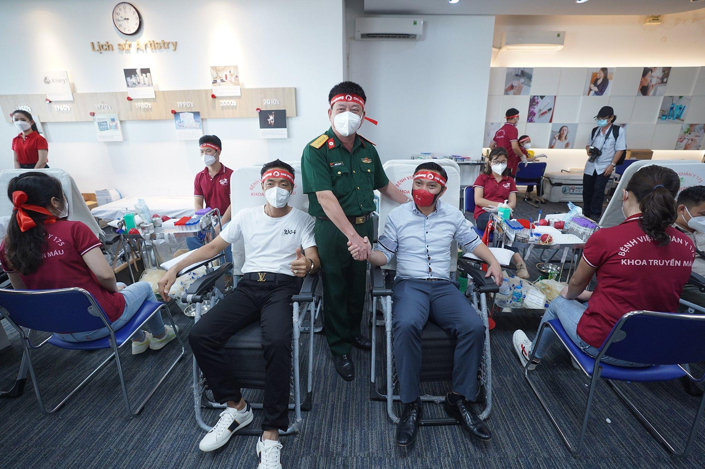 Chương trình thu hút hơn 300 nhân viên, nhà phân phối và khách hàng của Amway tham gia hiến máu. Ảnh: Phạm Nguyễn Chương trình thu hút hơn 300 nhân viên, nhà phân phối và khách hàng của Amway tham gia hiến máu. Ảnh: Phạm Nguyễn