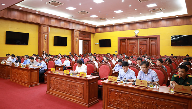 Toàn cảnh hội nghị.