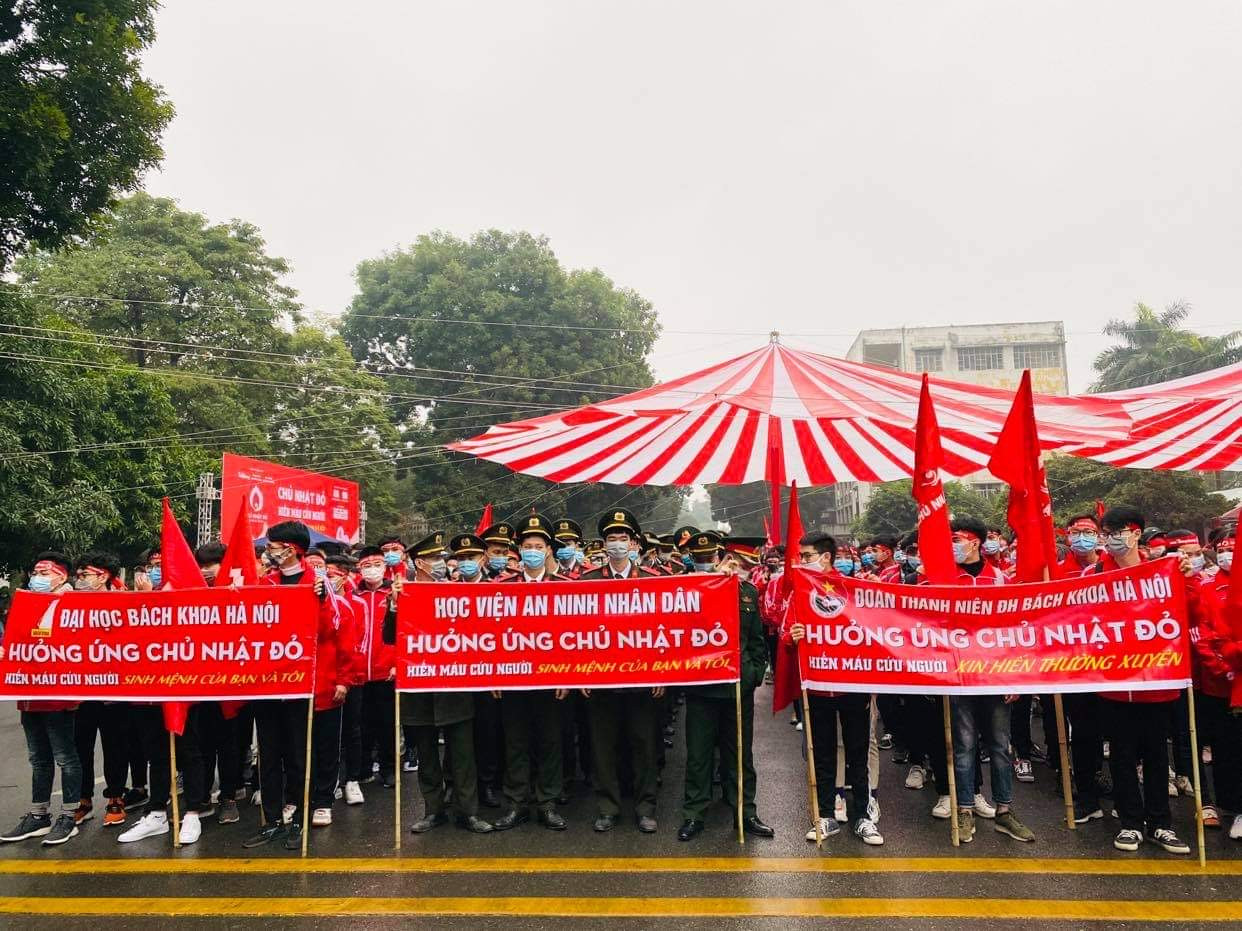 Giọt máu ấm giữa ngày đông lạnh ảnh 99