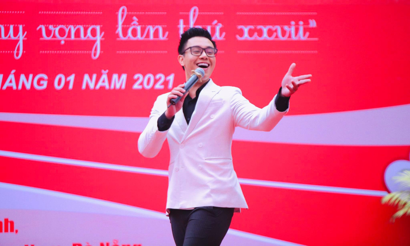 Giọt máu ấm giữa ngày đông lạnh ảnh 30