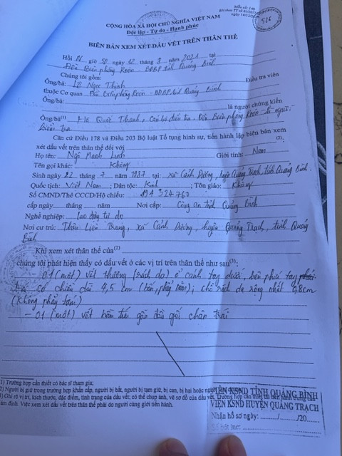 Biên bản của biên phòng ghi nhận Ngô Mạnh Linh có 2 vết thương ở tay và ở chân Biên bản của biên phòng ghi nhận Ngô Mạnh Linh có 2 vết thương ở tay và ở chân
