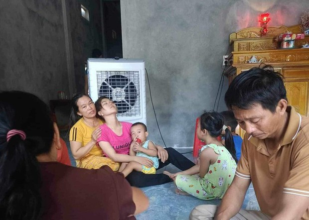 Gia đình nạn nhân Trần Anh T. đau buồn trước hung tin