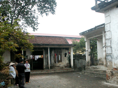 Ngôi nhà của gia đình Vươn. Ảnh: Phạm Duẩn.