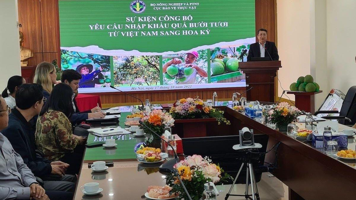 Sự kiện công bố yêu cầu nhập khẩu bưởi Việt Nam vào Mỹ chiều 17/10. Sự kiện công bố yêu cầu nhập khẩu bưởi Việt Nam vào Mỹ chiều 17/10.