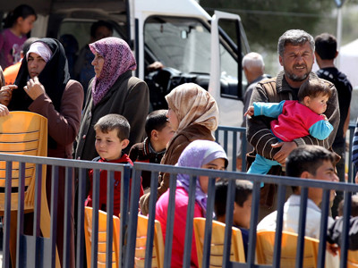 Trẻ em Syria cũng rơi vào cảnh màn trời chiếu đất 