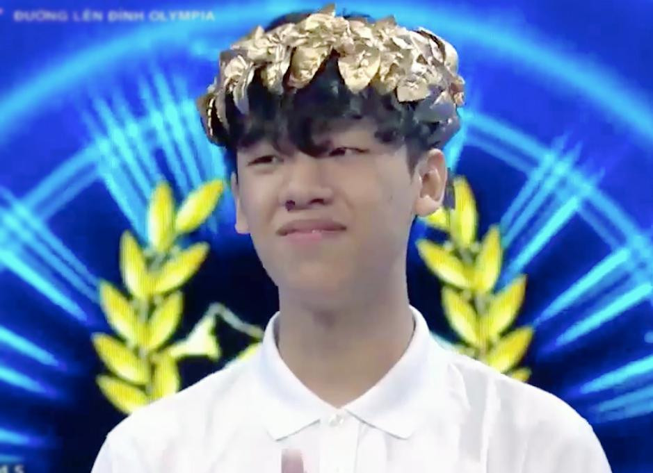 Trần Quang Huy (THPT Thạch Bàn, Hà Nội) ghi tên vào trận thi tháng 2 quý I Đường lên đỉnh Olympia 23