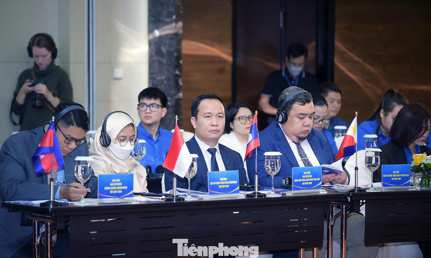 Các đại biểu tham dự Diễn đàn. Ảnh: Xuân Tùng Các đại biểu tham dự Diễn đàn. Ảnh: Xuân Tùng