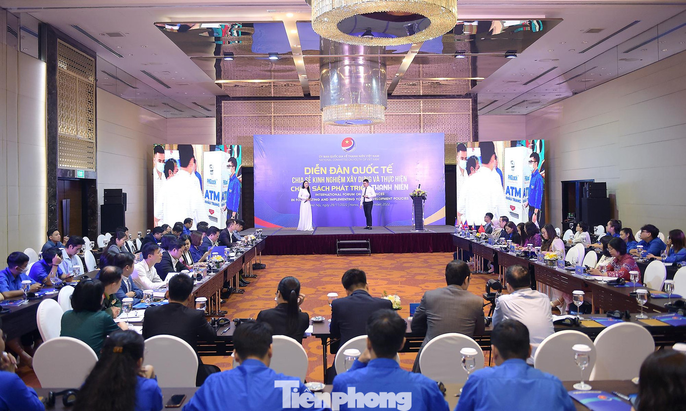 Diễn đàn quốc tế với chủ đề "Chính sách phát triển thanh niên - Kinh nghiệm của các nước". Ảnh: Xuân Tùng Diễn đàn quốc tế với chủ đề "Chính sách phát triển thanh niên - Kinh nghiệm của các nước". Ảnh: Xuân Tùng