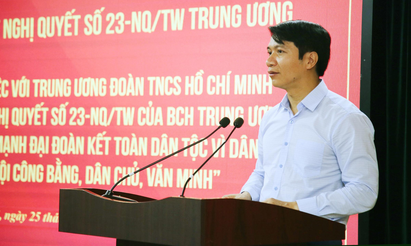 Anh Nguyễn Ngọc Lương thông tin kết quả Đoàn Thanh niên thực hiện Nghị quyết 23 Anh Nguyễn Ngọc Lương thông tin kết quả Đoàn Thanh niên thực hiện Nghị quyết 23