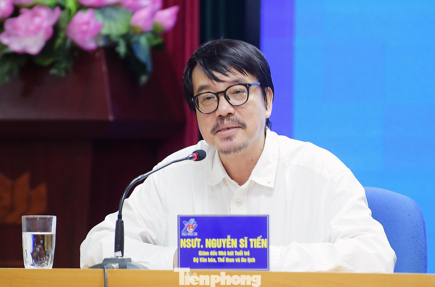 NSƯT Nguyễn Sĩ Tiến chia sẻ tại chương trình. Ảnh: Xuân Tùng NSƯT Nguyễn Sĩ Tiến chia sẻ tại chương trình. Ảnh: Xuân Tùng