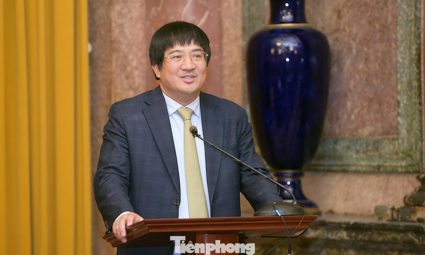 Anh Phạm Đình Đoàn phát biểu ý kiến tại buổi gặp mặt. Ảnh: Xuân Tùng Anh Phạm Đình Đoàn phát biểu ý kiến tại buổi gặp mặt. Ảnh: Xuân Tùng