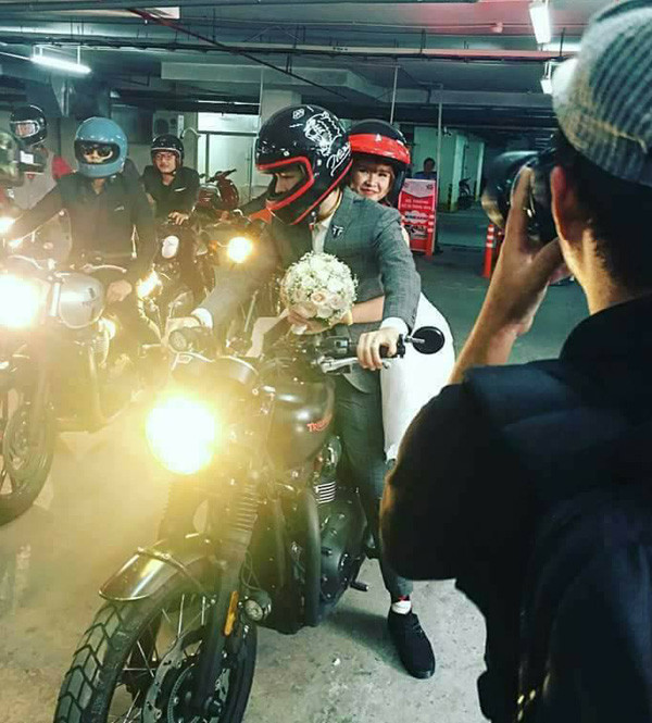 Màn rước dâu bằng xe mô tô cực chất của Kelvin Khánh - Khởi My ảnh 3