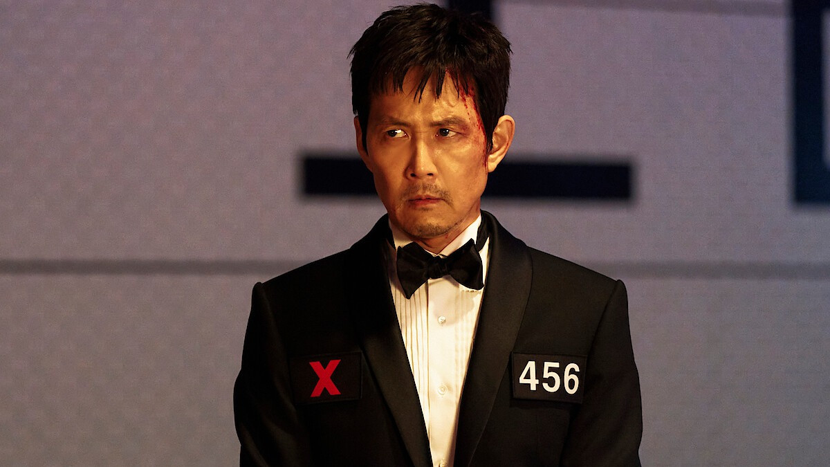 Lee Jung Jae cho biết phân vân nhiều về việc lột tả người chơi 456 như thế nào trong kết thúc phim. Ảnh: Netflix. Lee Jung Jae cho biết phân vân nhiều về việc lột tả người chơi 456 như thế nào trong kết thúc phim. Ảnh: Netflix.