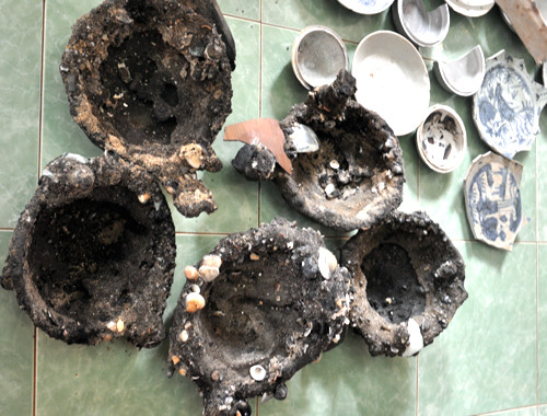 Nhiều ngư dân có thâm niên lặn tìm cổ vật cho biết, đây là lần đầu họ thấy những nồi gốm chắc nịch trong suốt 20 năm hành nghề ở vùng biển Bình Châu. Còn Tiến sĩ Đoàn Ngọc Khôi, Phó giám đốc Bảo tàng Tổng hợp Quảng Ngãi cho rằng, trên 