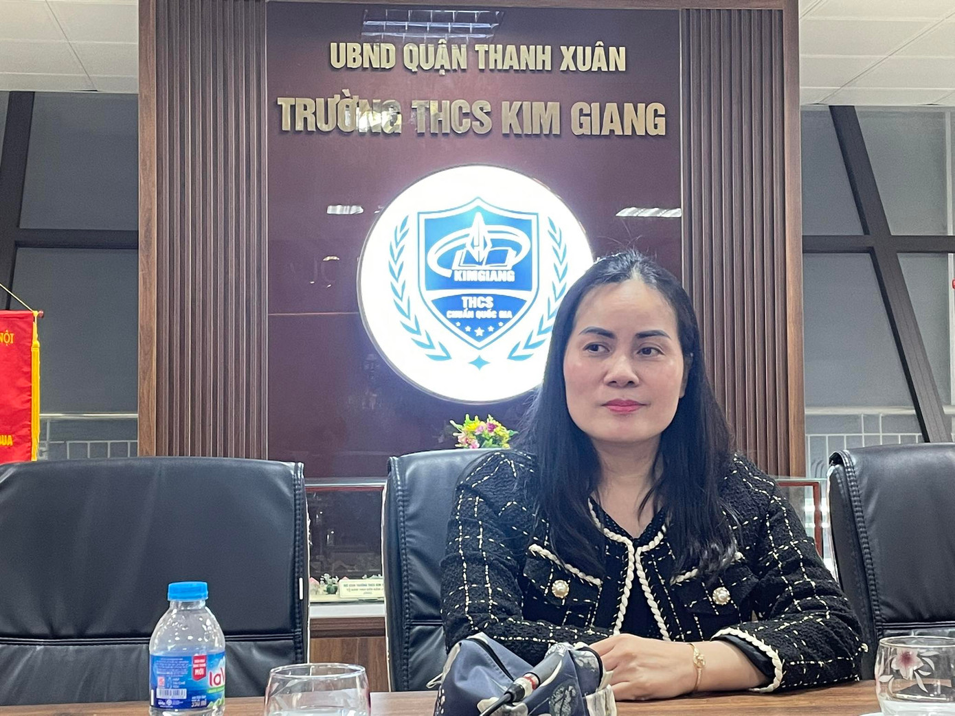 Bà Phạm Xuân Oanh, Hiệu trưởng Trường THCS Kim Giang