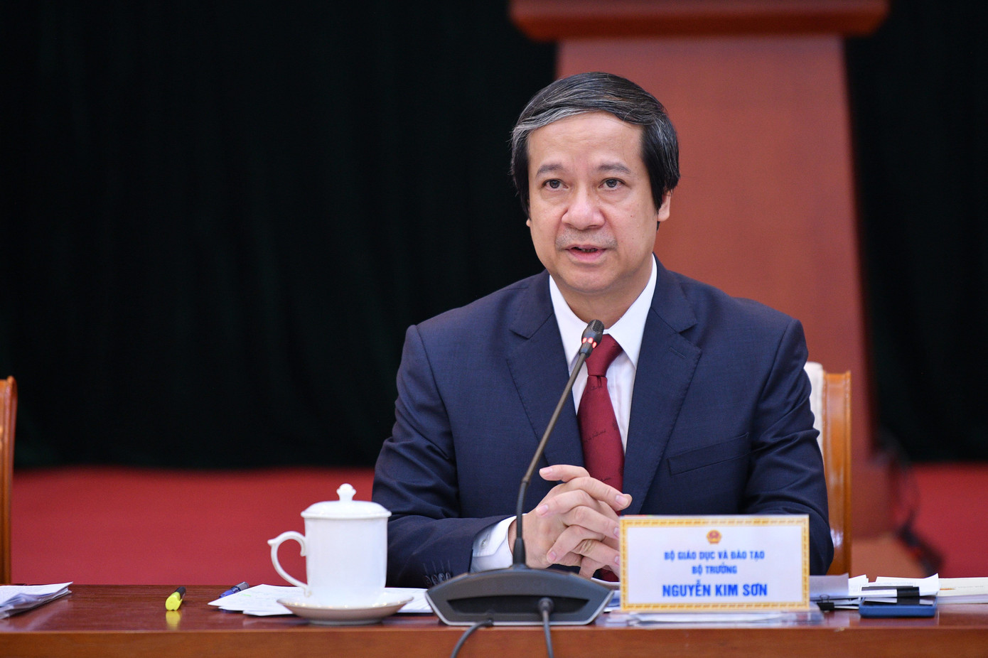 Bộ Trưởng Nguyễn Kim Sơn tại buổi gặp gỡ giảng viên, cán bộ quản lý giáo dục ĐH chiều 15/8. Ảnh: Thế đại Bộ Trưởng Nguyễn Kim Sơn tại buổi gặp gỡ giảng viên, cán bộ quản lý giáo dục ĐH chiều 15/8. Ảnh: Thế đại