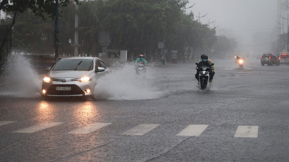 Bão số 9 suy yếu thành áp thấp nhiệt đới ảnh 3