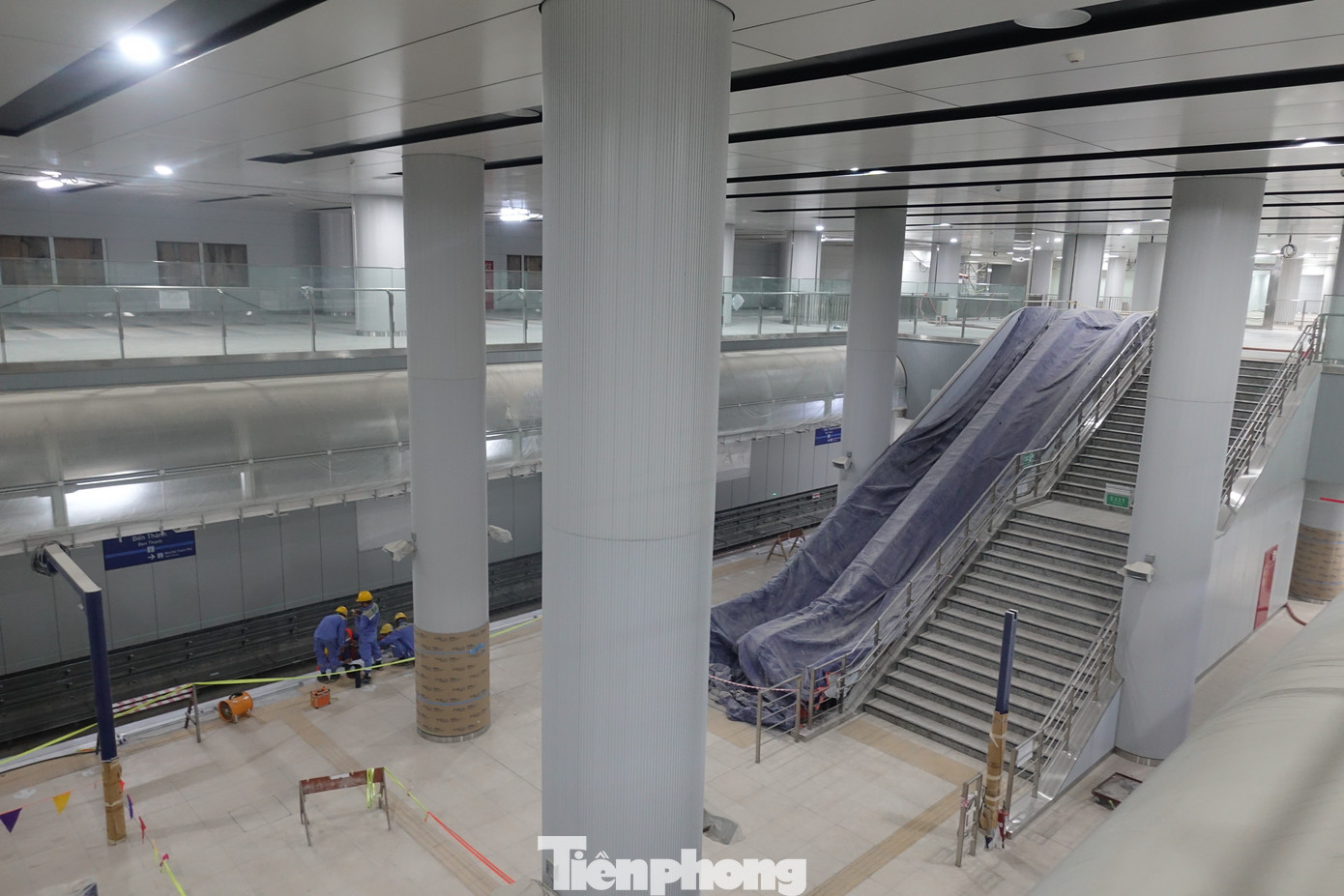 Theo Ban quản lý Đường sắt đô thị TPHCM (chủ đầu tư), hiện nay tổng tiến độ dự án tuyến metro số 1 TPHCM đạt 95,8%. Riêng ga trung tâm Bến Thành (gói thầu CP1a) đạt khoảng 99,87% khối lượng. Theo Ban quản lý Đường sắt đô thị TPHCM (chủ đầu tư), hiện nay tổng tiến độ dự án tuyến metro số 1 TPHCM đạt 95,8%. Riêng ga trung tâm Bến Thành (gói thầu CP1a) đạt khoảng 99,87% khối lượng.